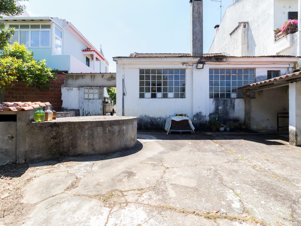 Moradia T3 com Jardim e Garagem em Santarém, Abrantes - Image 49