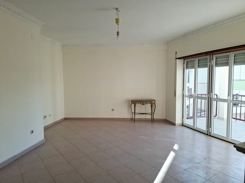 Apartamento T2 em Tomar - Image 4