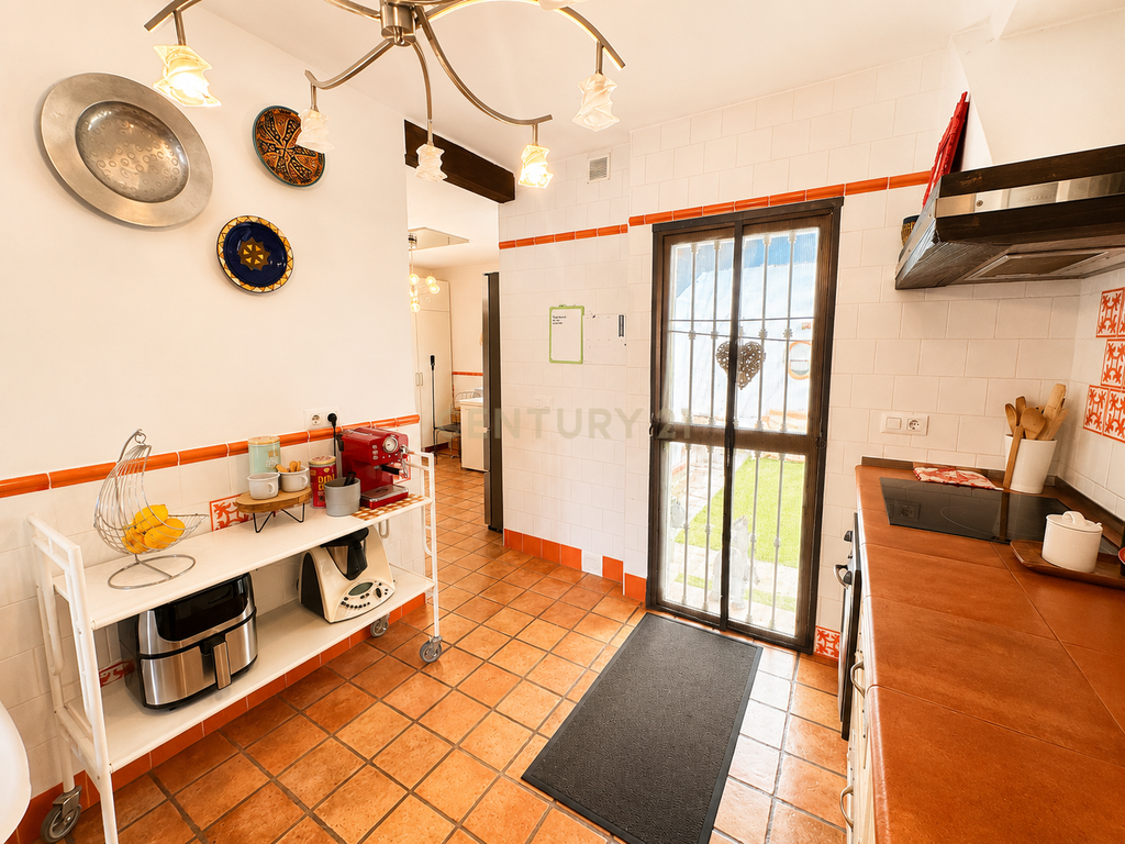 ¡¡¡ UMA CASA PERFEITA PARA FAMÍLIAS 19 MINUTOS DE MÁLAGA !!! - Image 12