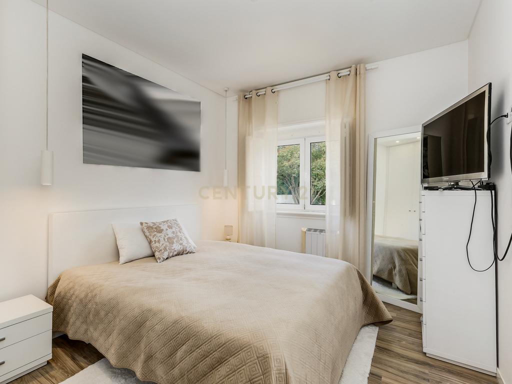 Encantadora Moradia com Vista Panorâmica em Sintra, Lisboa - Image 32