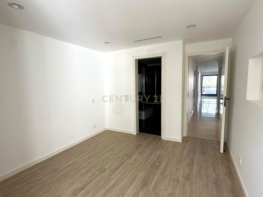 Apartamento T2 | Novo | Vilamoura | Condomínio Fechado - Image 10