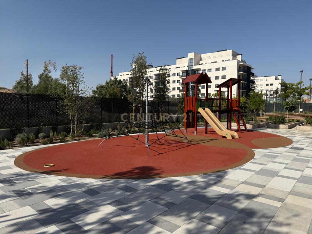  - Image 38