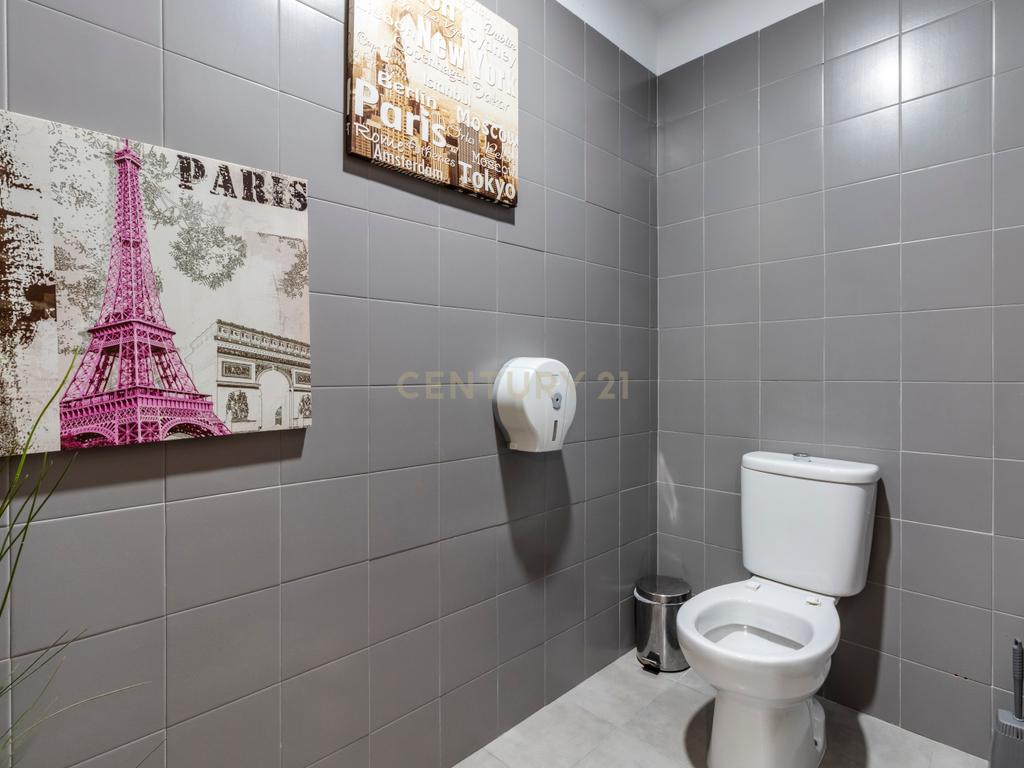 Loja com 90 m² na Quinta do Bom Retiro, Sobreda - Image 17