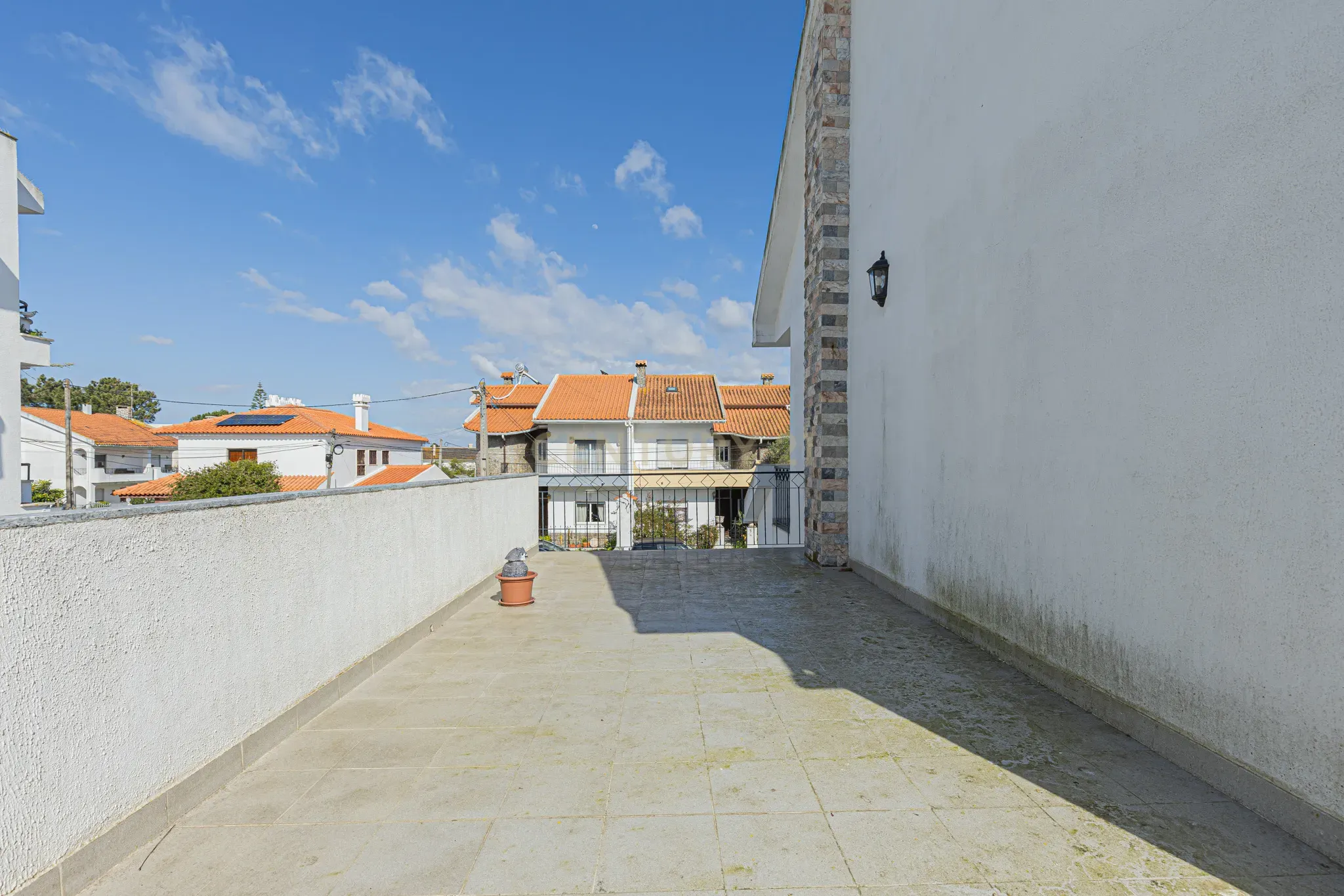 Moradia T3 + 2 na MARISOL - Charneca de Caparica - Image 25