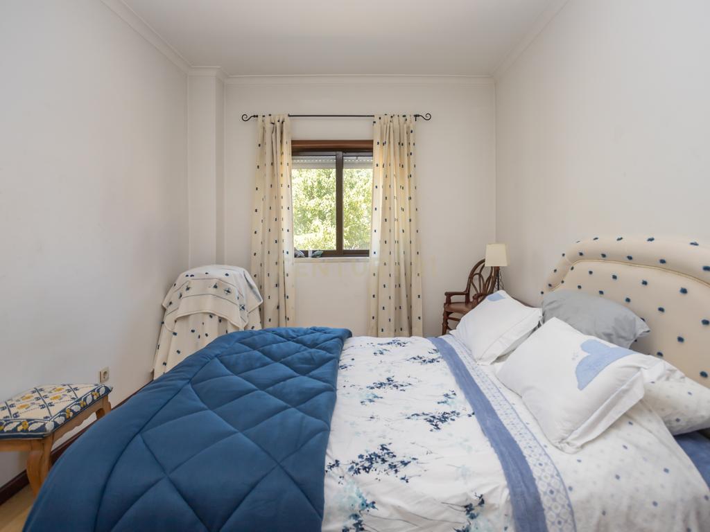 Quinta do Conde/ Cova dos Vidros - Apartamento de 4 assoalhadas inserido num º 1º andar - Image 10