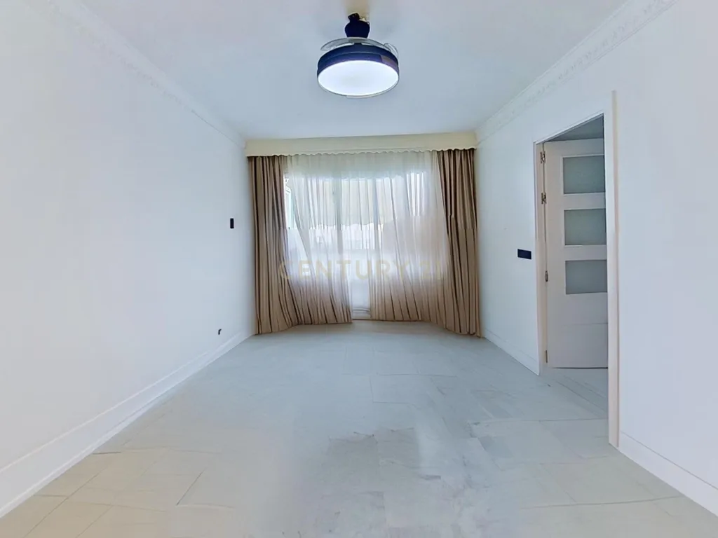 APARTAMENTO DE LUXO TOTALMENTE RENOVADO EM LAS LAGUNAS · 119 m² · 3 QUARTOS - Image 15
