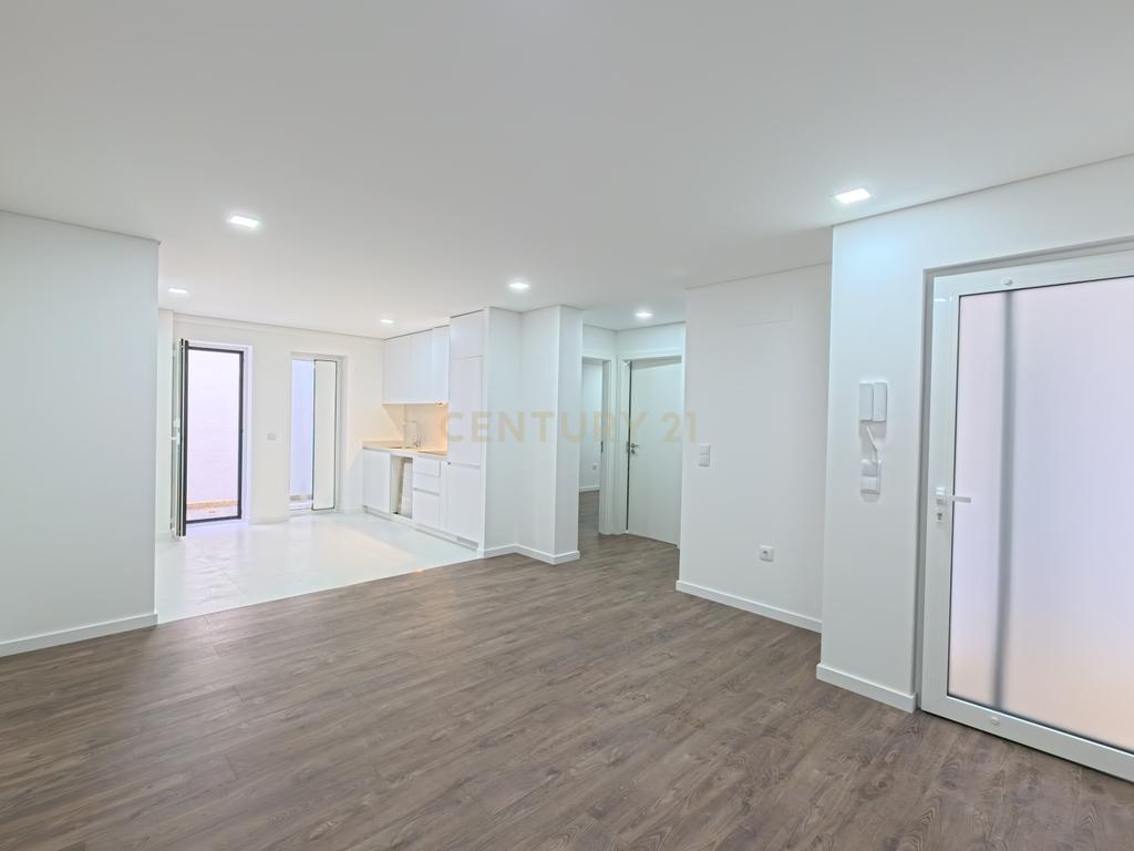 Apartamento Novo em Viseu com Vista para a Cidade - Image 2