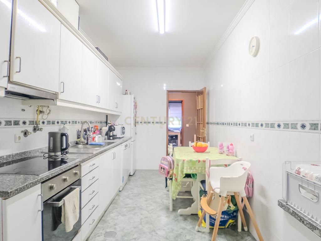 Apartamento T3 na Póvoa de Varzim - Image 9