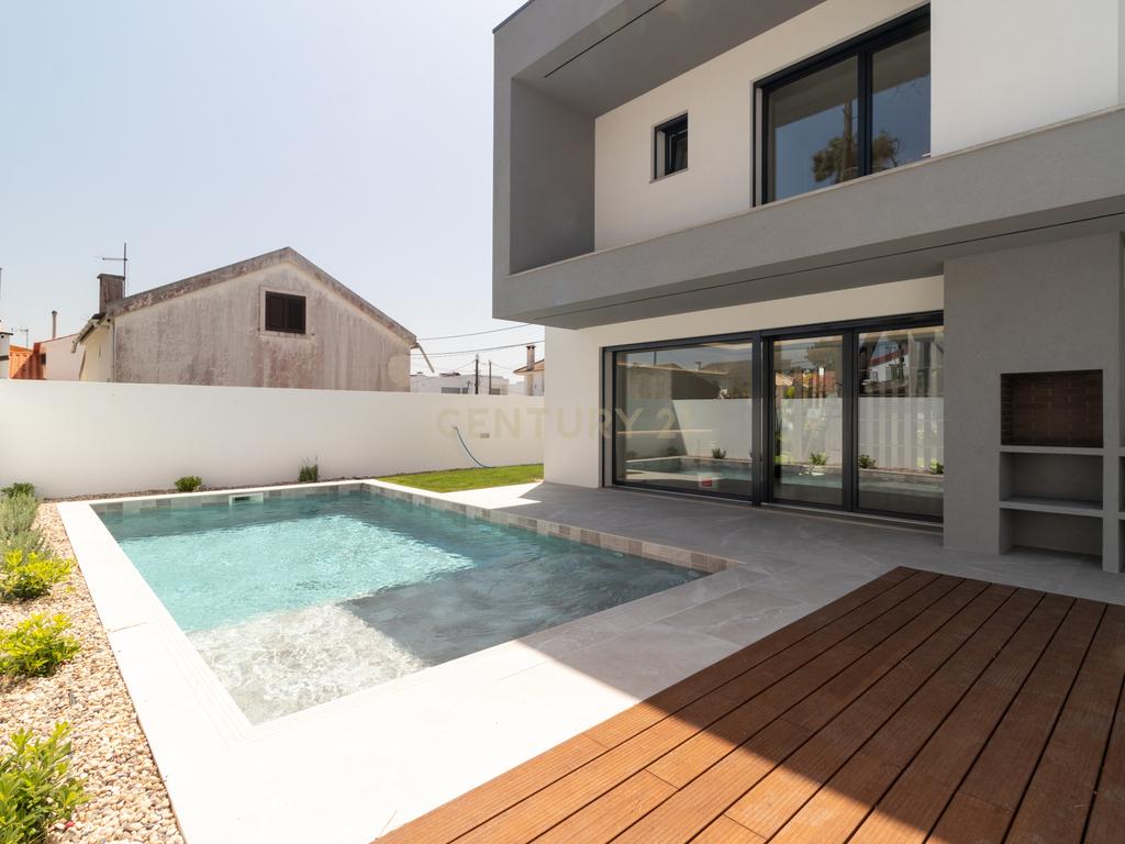 A Sua Nova Casa Está Pronta para Habitar! 🌊🏡 Moradia Nova T3 Aroeira À Beira da Praia da Fonte da Telha, na Prestigiada Aroeira - Image 23