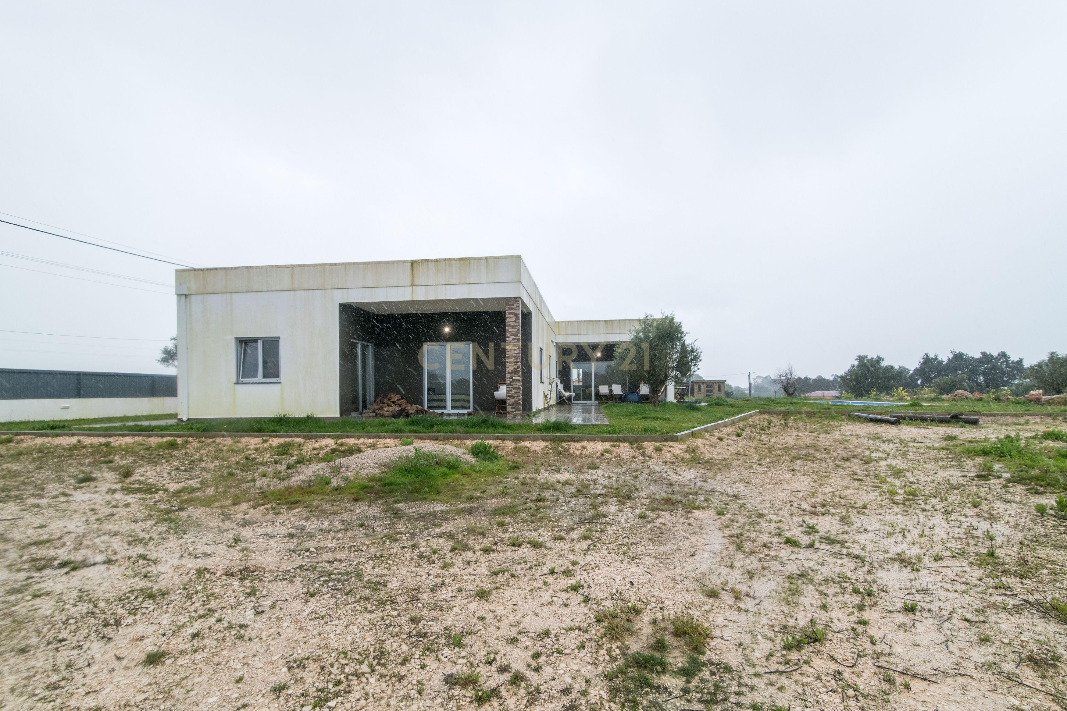 Magnífica Quinta com Moradia Moderna, Piscina e 1 Hectare de Terreno - Image 40