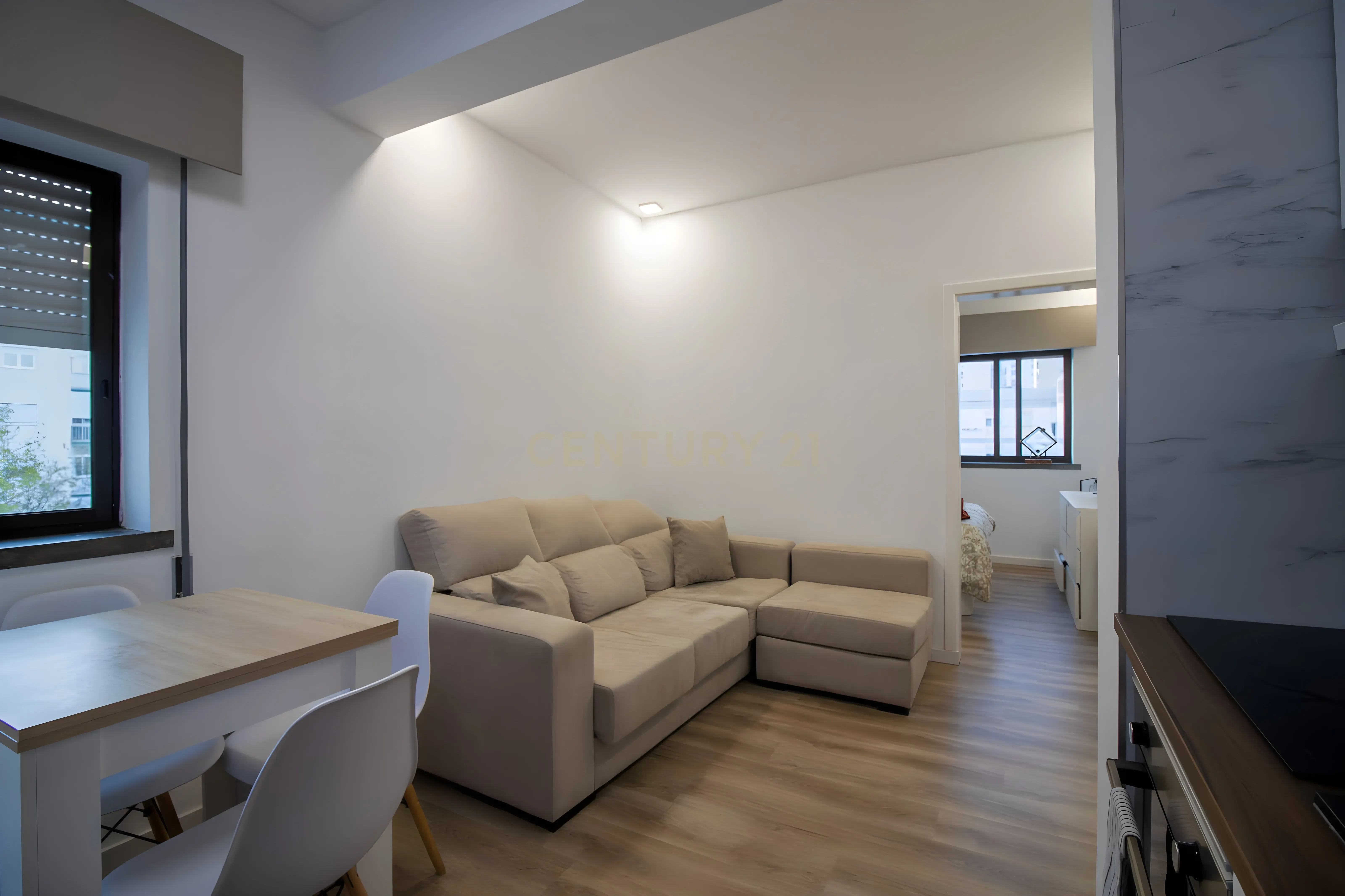 Fotografia 4 de Apartamento T1 em Corroios, Seixal - Oportunidade Única!
