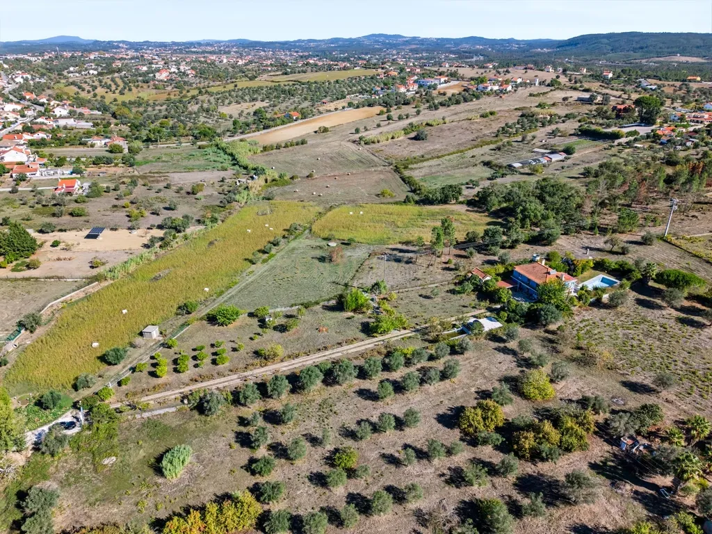 Moradia com 5.100 m² de terreno e vista para o Castelo de Tomar - Image 65