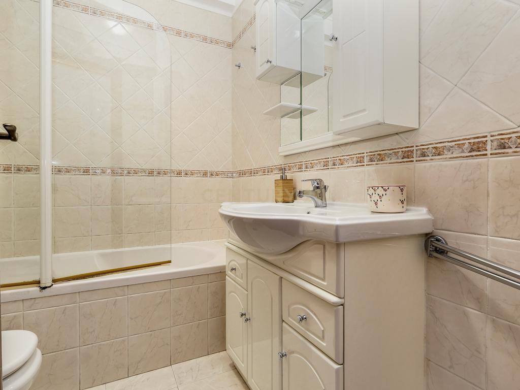 Apartamento T3 com box para arrendamento em Carnaxide - Image 26