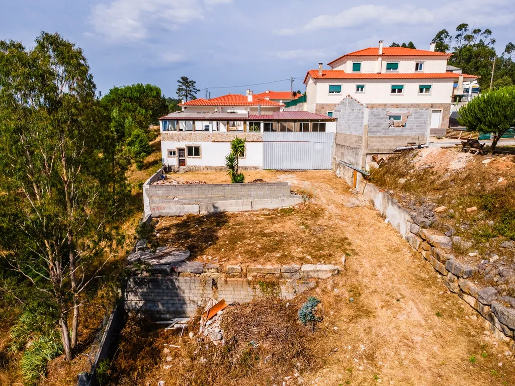 Moradia T3 com Piscina e Vistas para a Natureza – Chainça | Leiria - Image 22