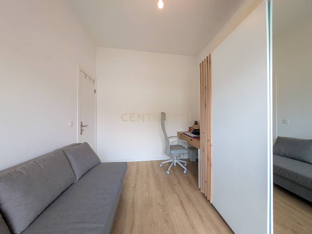 Apartamento de 3+1 assoalhadas totalmente renovado. - 2 Varandas - Image 15