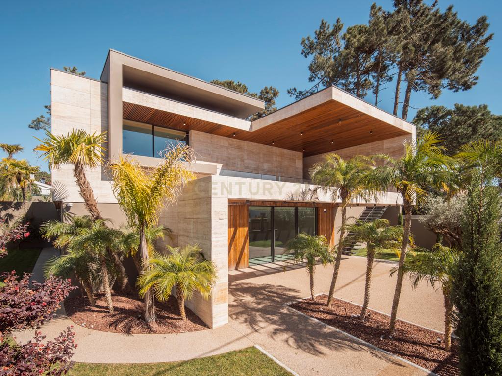 Moradia T4 na Verdizela — Design, Luz e Piscina num Terreno de 1.032 m² - Image 37
