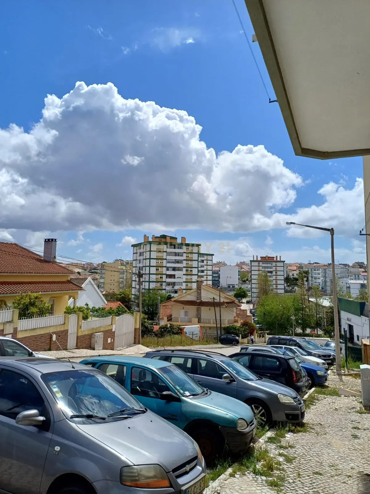 T3 na Sobreda da Caparica – Com Parqueamento e Arrecadação - Image 38