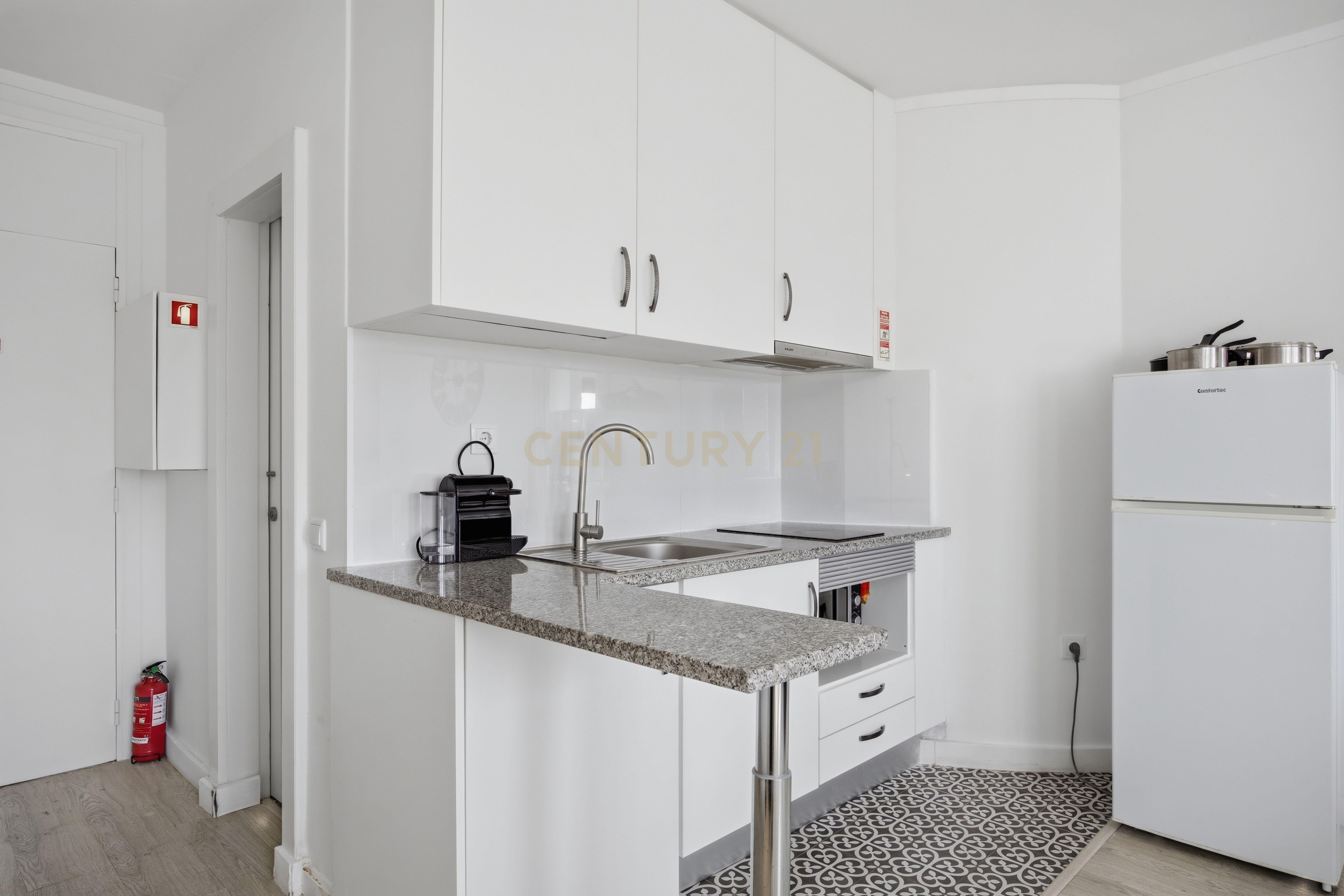 Fotografia 5 de Apartamento T1 junto a rotunda da Boavista