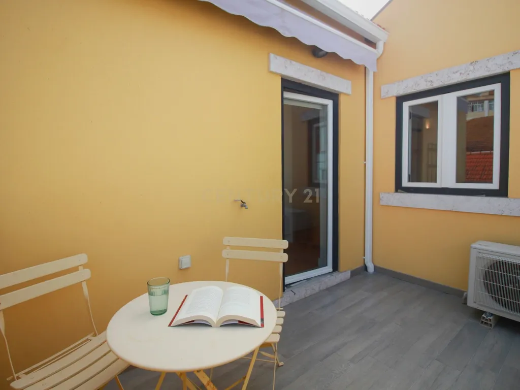 Estúdio acolhedor com terraço, em Alcântara - Image 13