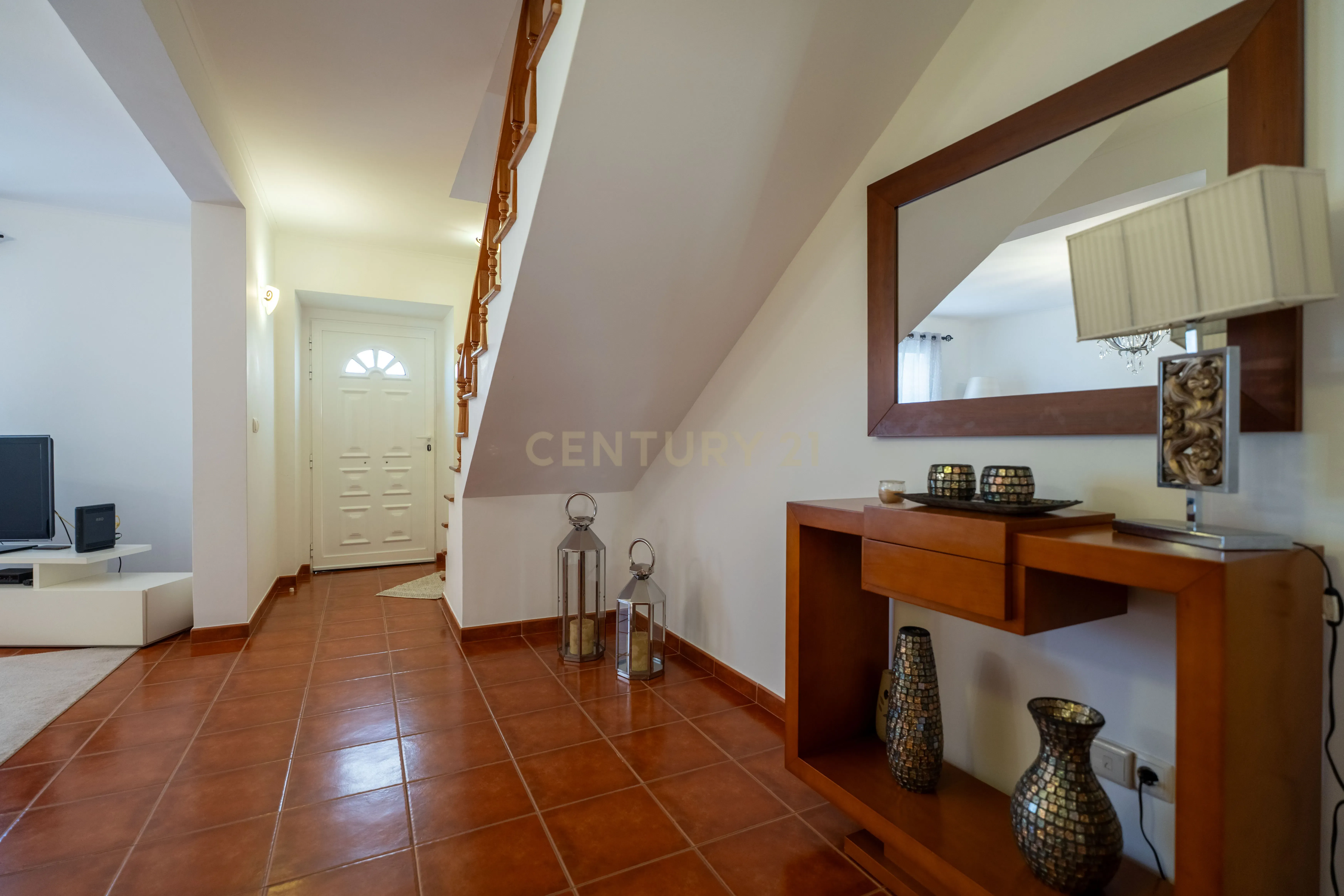 Moradia T2 na Matriz da Ribeira Grande- Conforto, localização e qualidade de vida numa só casa! - Image 3