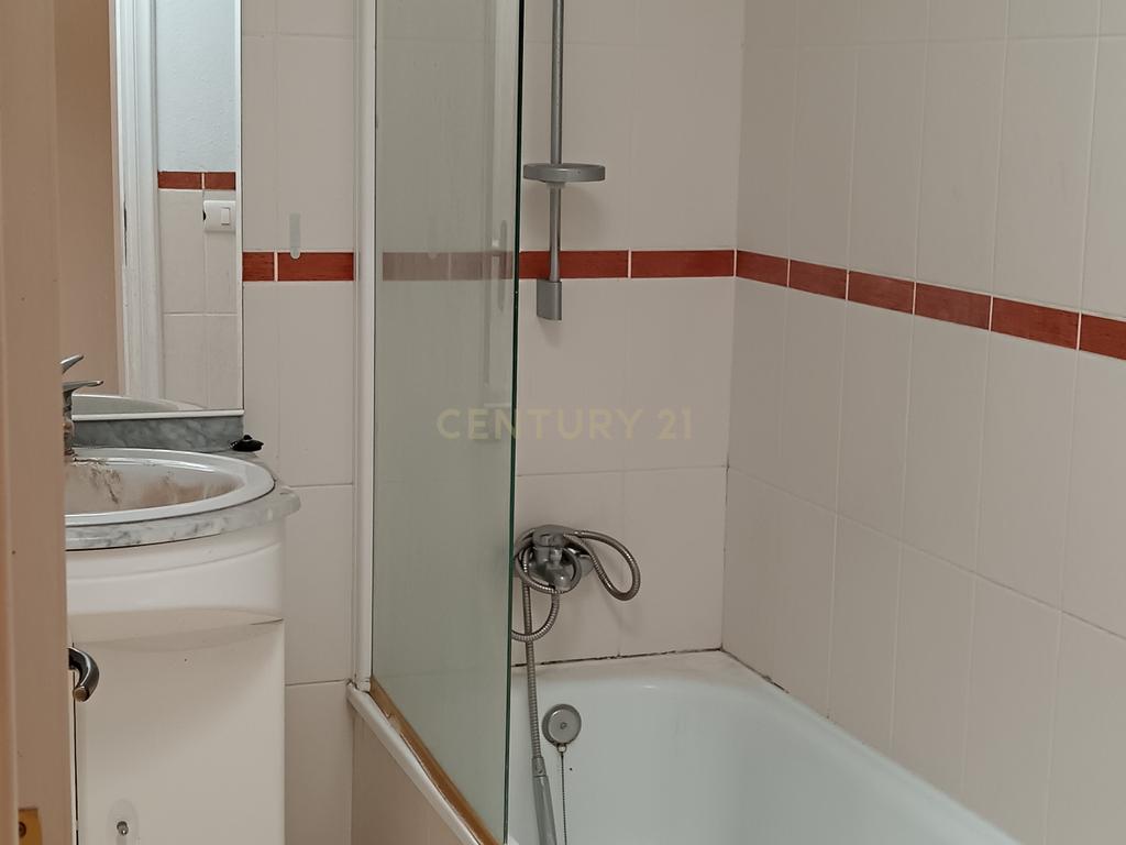  - Image 10