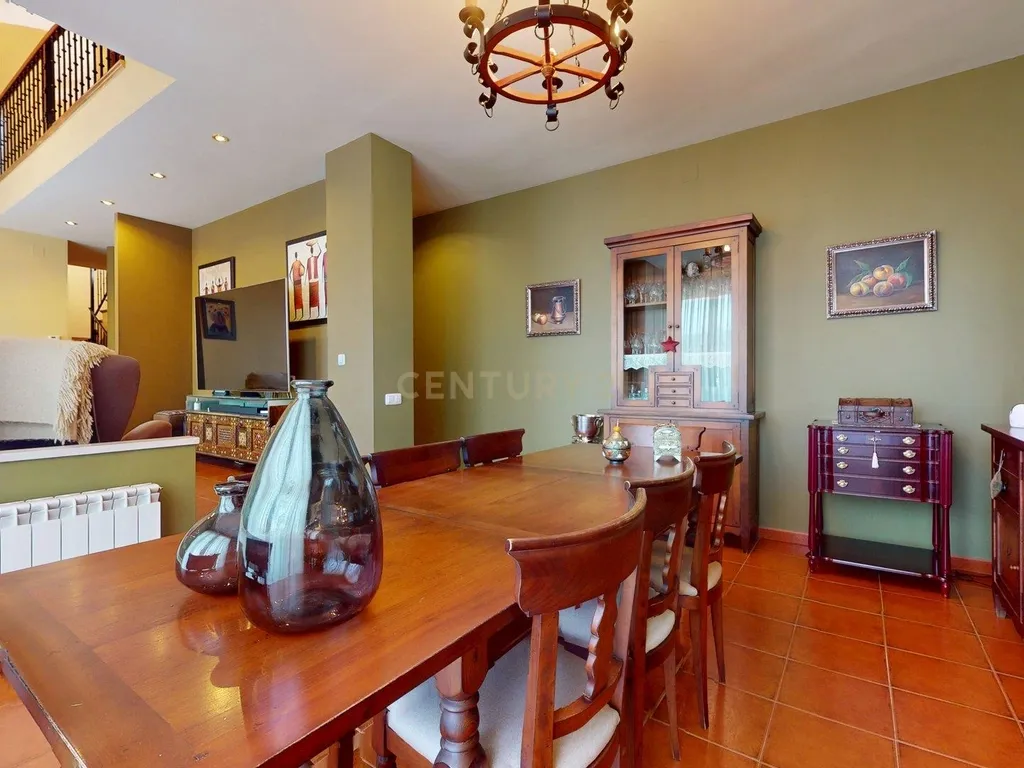 Espetacular Apartamento em Villalbilla, Madrid - 333m² - Image 20