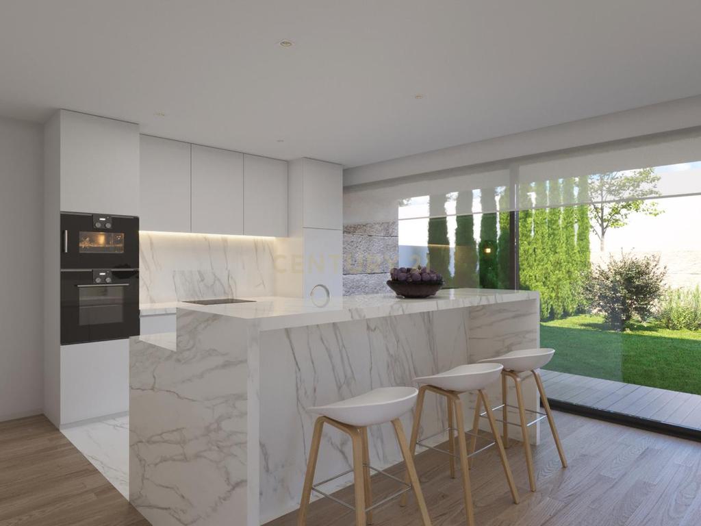 Luxuosa Moradia T3 em Vila Nova de Gaia com Piscina e Jardim - Image 6