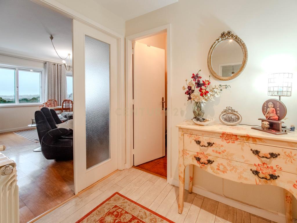 Apartamento em Valbom com vista Rio Douro - com usufruto temporário - Image 8