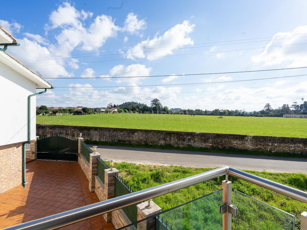 Moradia T4, com jardim e terraço, em Anadia  - Image 21
