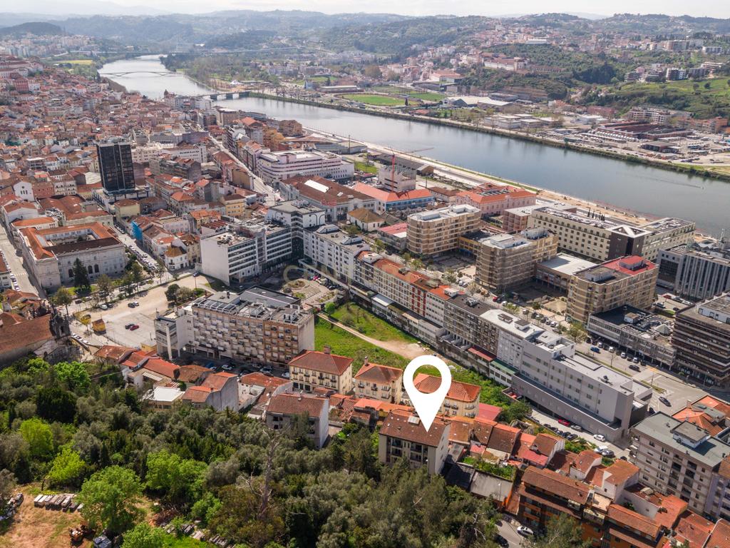 Apartamento para venda na rua de aveiro - 3 Quartos e 3 WC - Image 23