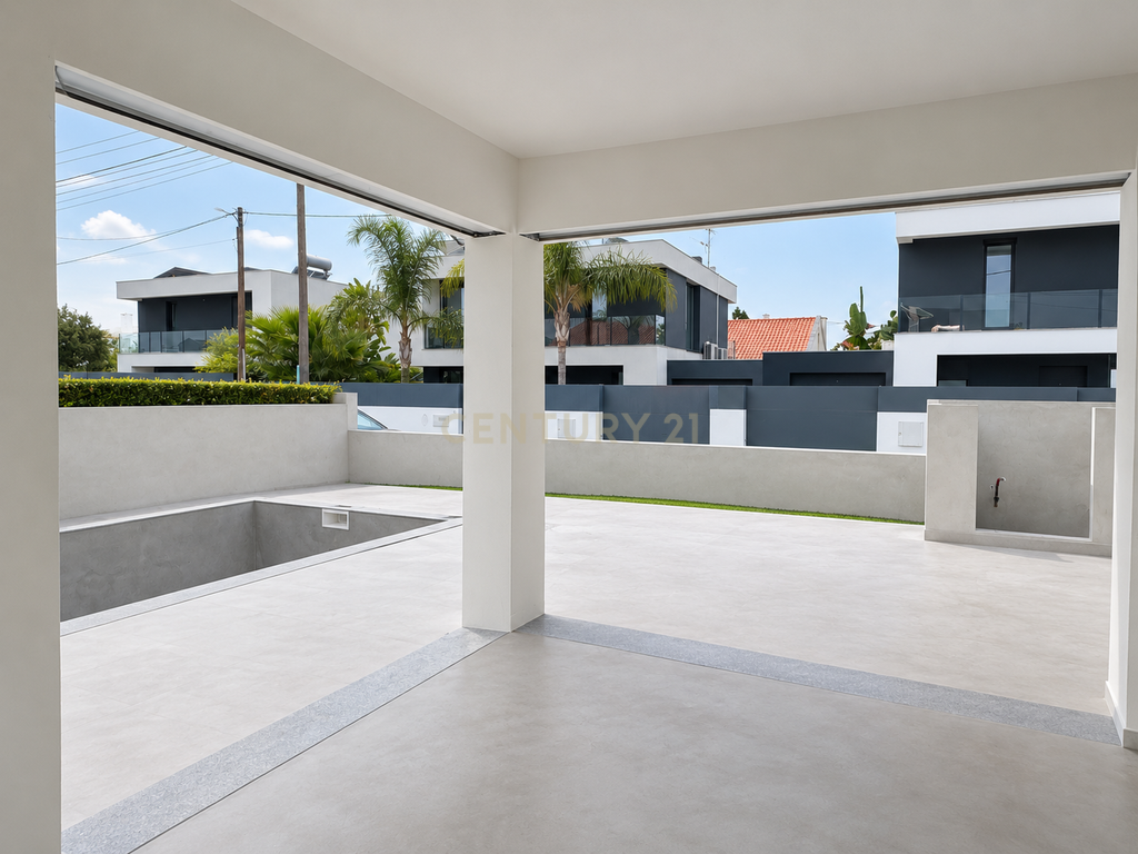 Villa 140 | Moradia com Projeto de Arquitetura Contemporânea, Piscina e Jardim Privativo, em Construção na Aroeira - Image 4