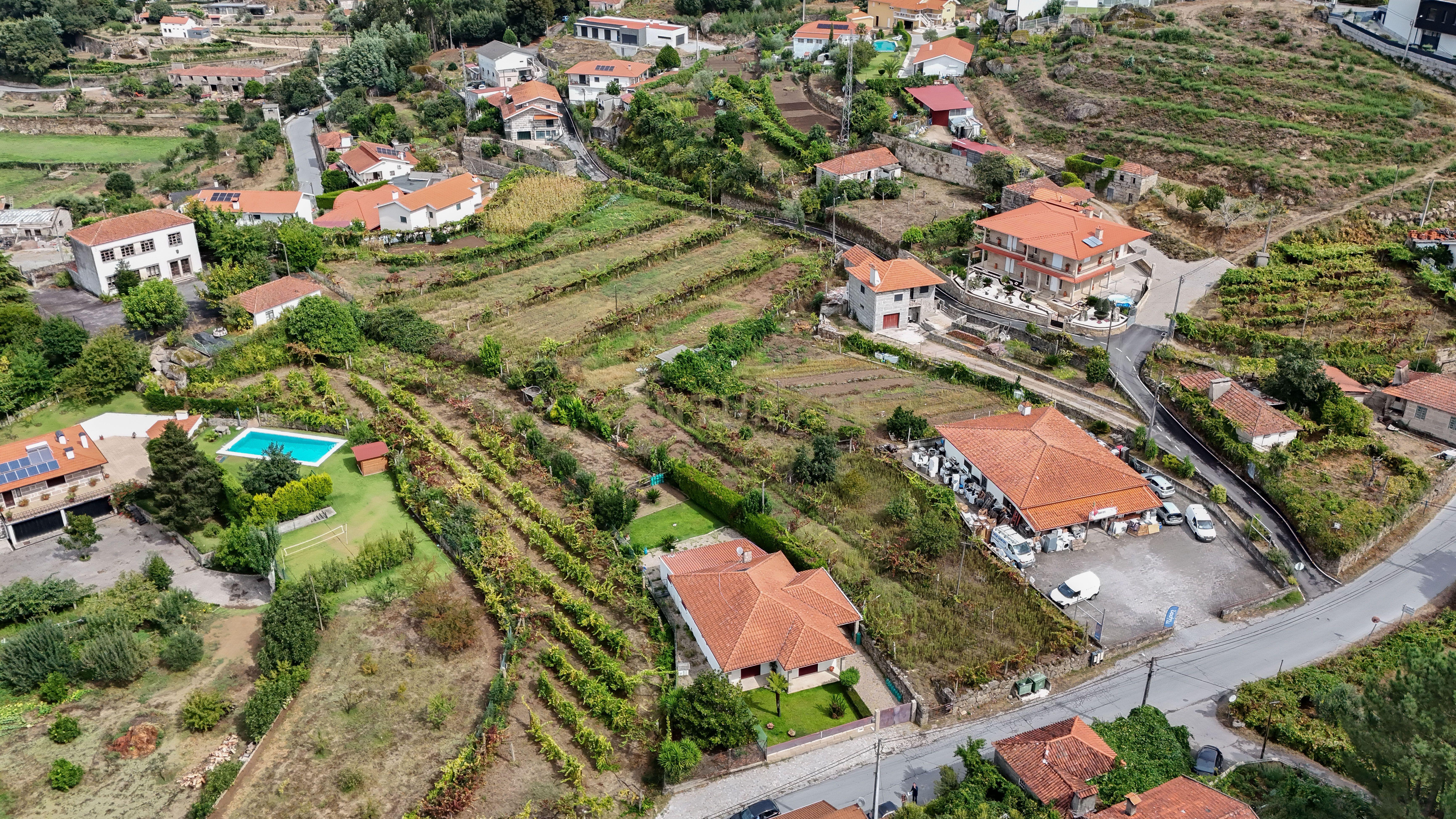 Fotografia 10 de Terreno com cerca de 5.000 m² para Venda