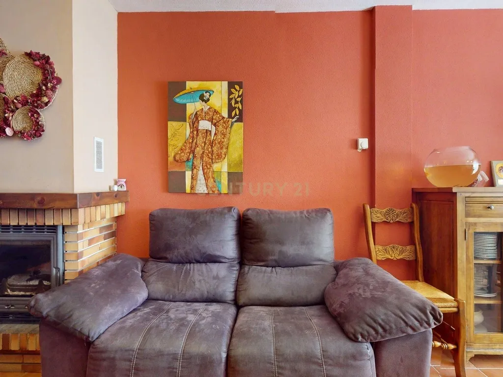 Chalet Renovado em Alovera, Guadalajara - 5 Quartos e 3 WC - Image 16