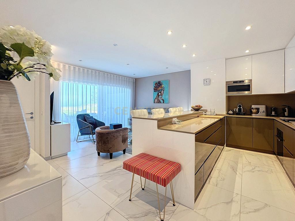 Excelente apartamento de 2 quartos num Condomínio de luxo na Nazaré - Vista mar - Image 17