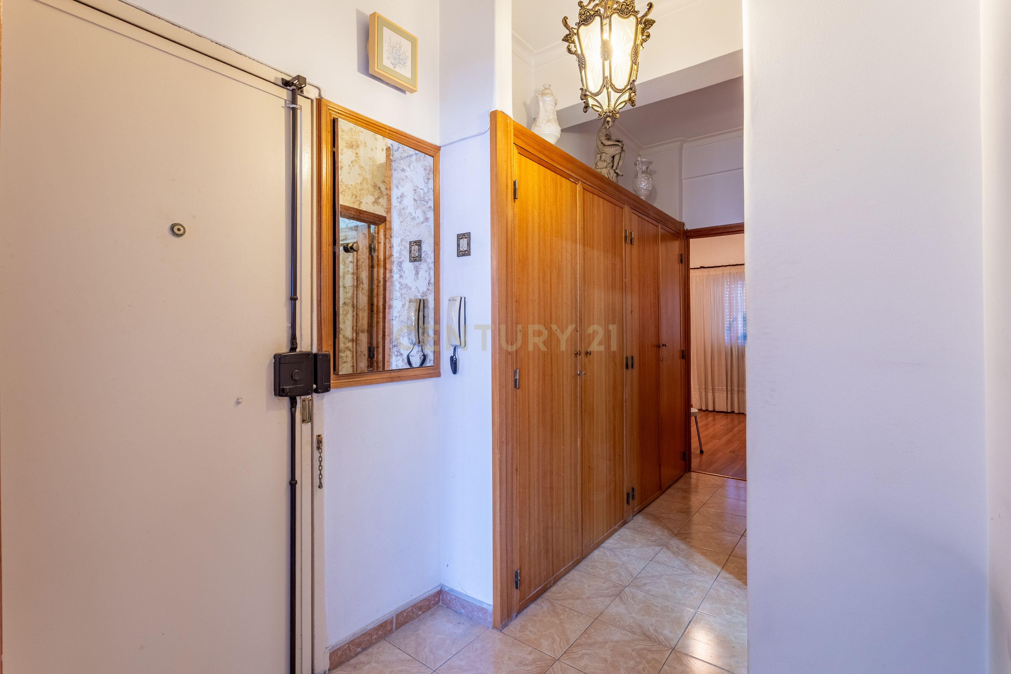 Fotografia 5 de Apartamento T2 em Sacavém