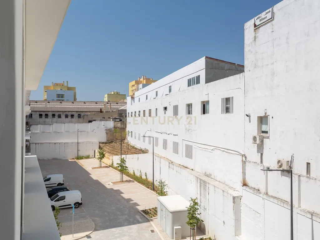 Apartamento T1 – Novo a Estrear | O’Living Olivais – Jardins Cristo Rei - Image 32