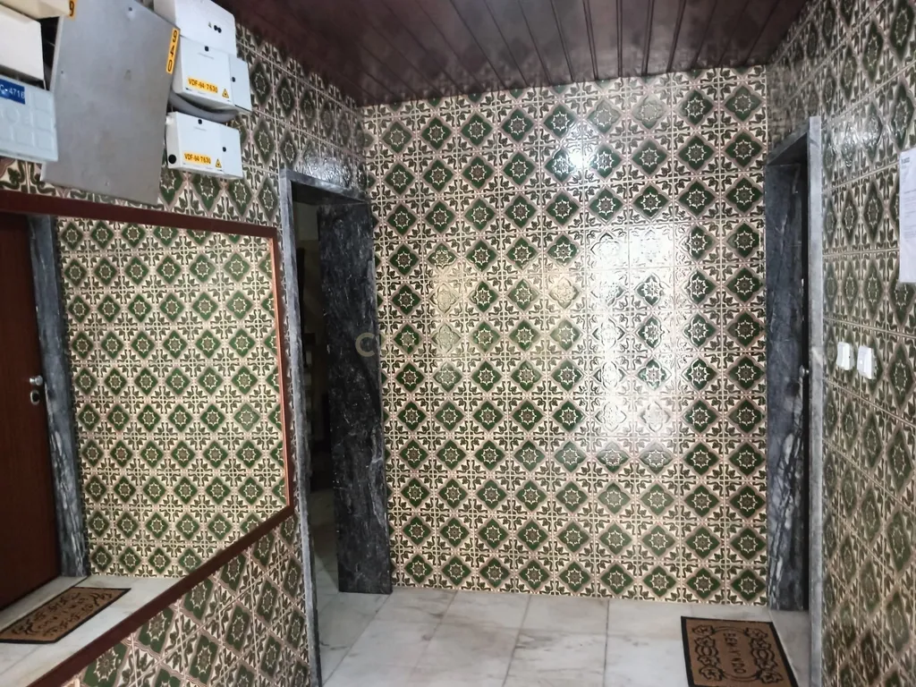 Apartamento T2 à Rendar - Vista Mar na Parede - Image 24