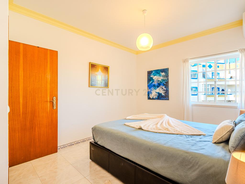 Apartamento T1 em Quarteira - Perto da Praia e Centro - Image 17