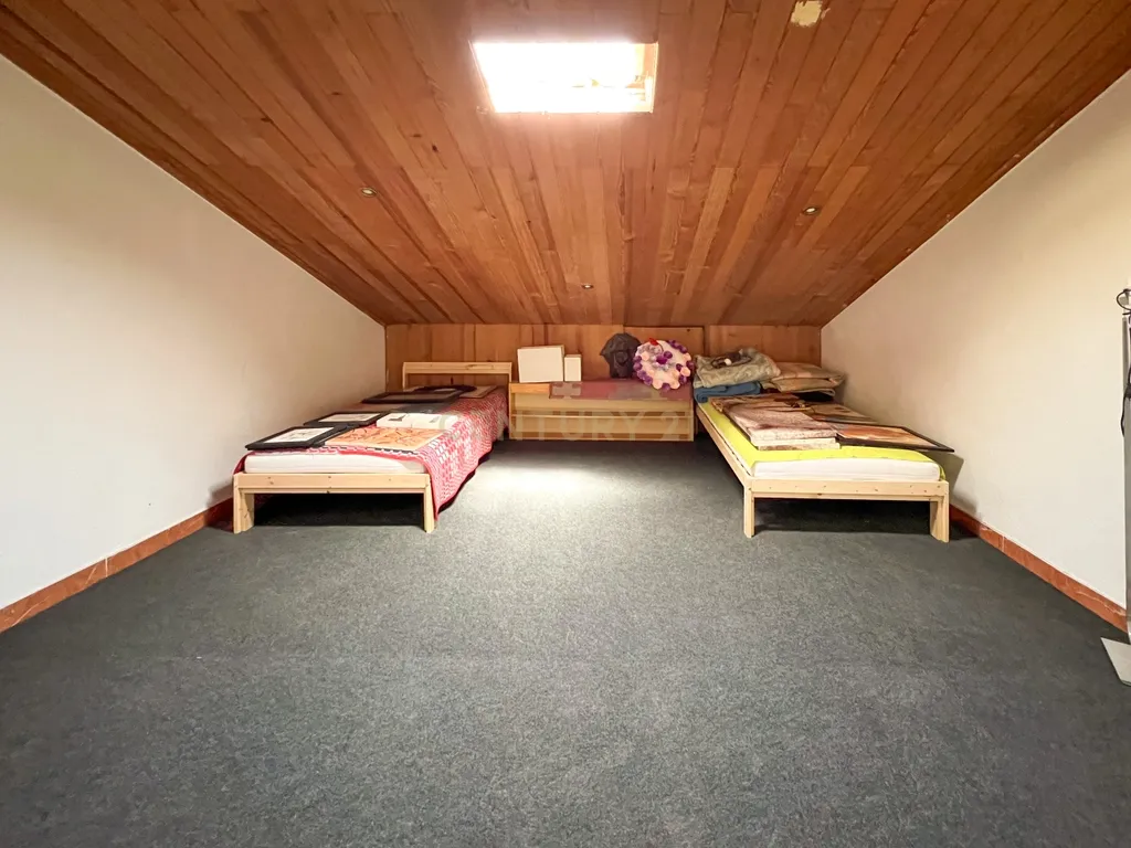 Apartamento T2 com Sótão e garagem - Torres Vedras - Image 15