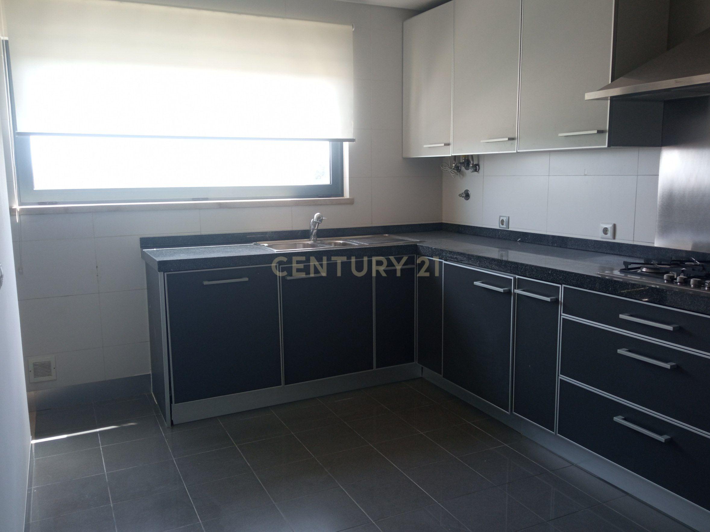 Fotografia 10 de Apartamento T2 em Condomínio fechado para arrendamento