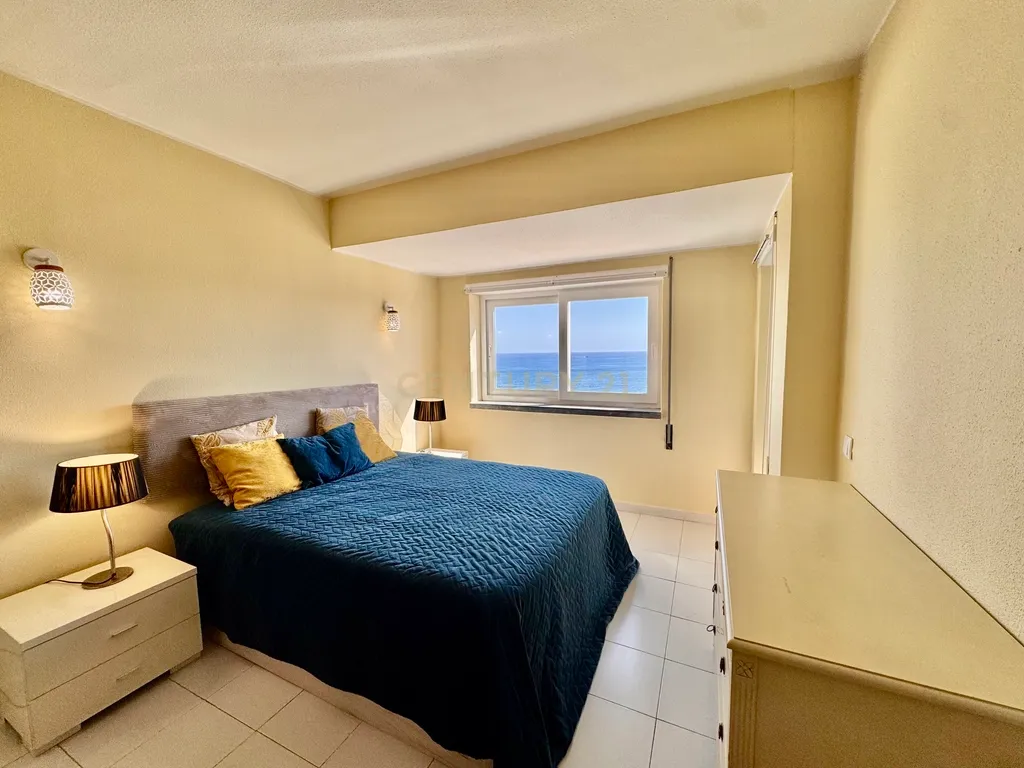 Apartamento à Beira Mar - Armação de Pera - Image 2