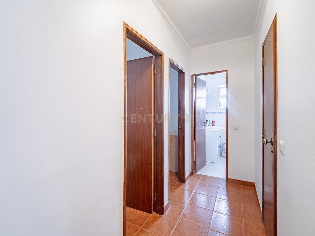 Apartamento T2 em Santarém - Oportunidade Única! - Image 14