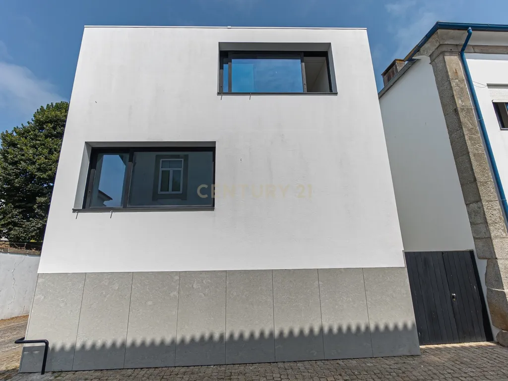 Apartamento T2 com 149 m2 - Centro Histórico de Matosinhos - Image 46