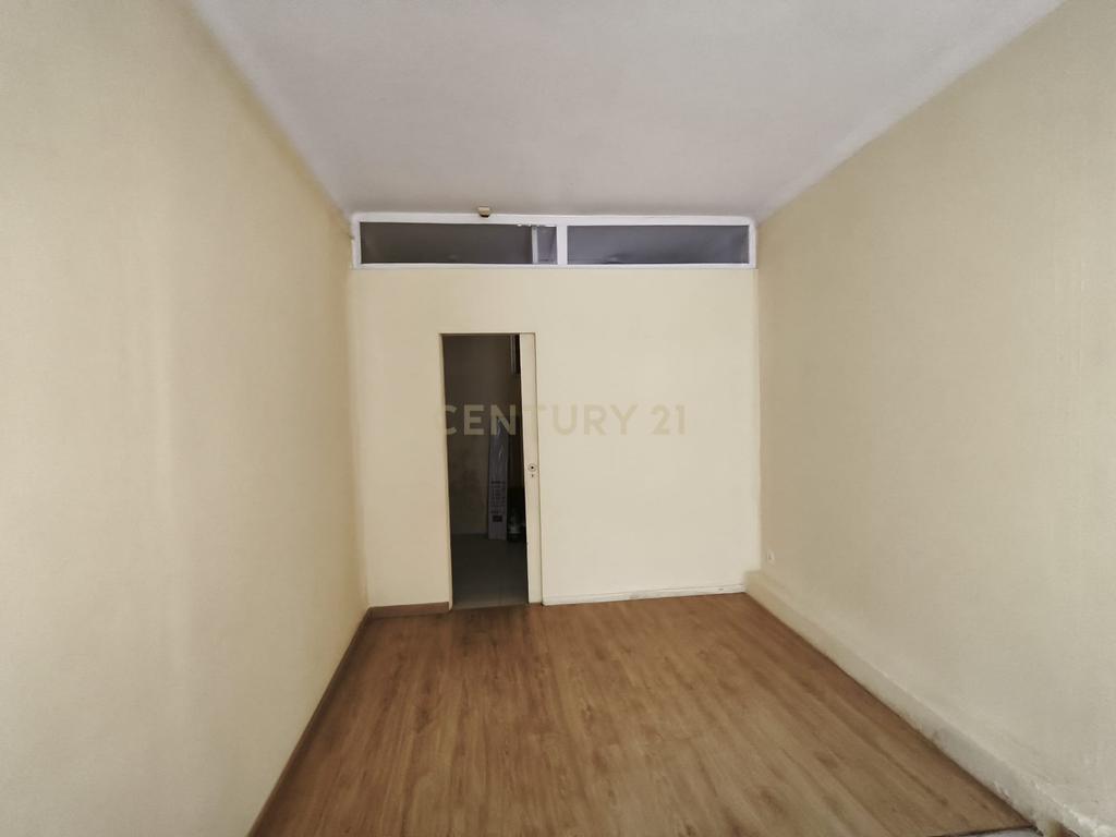 Prédio em Alenquer - Image 12