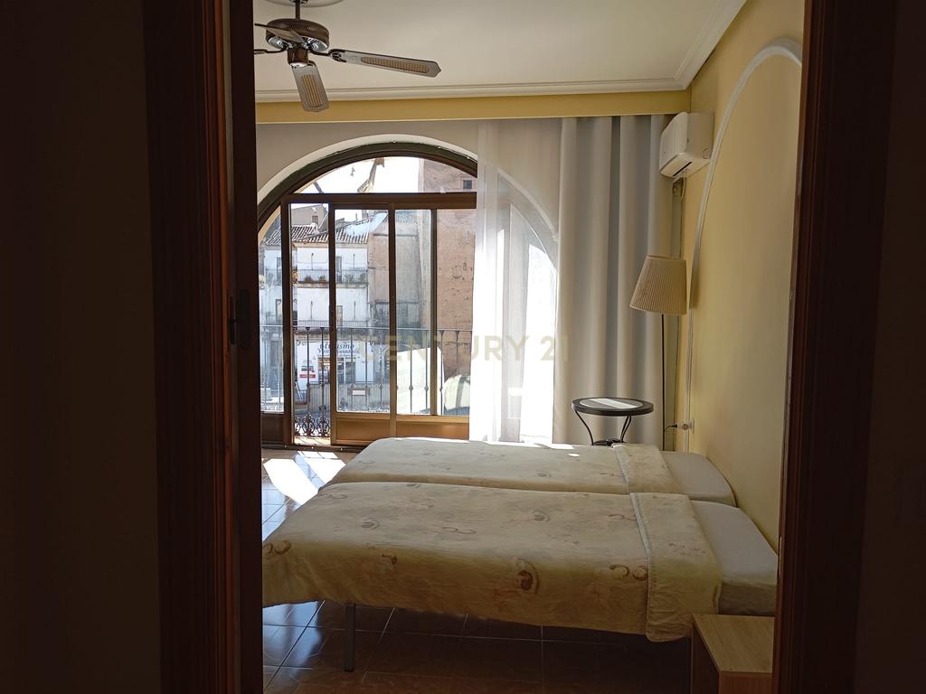 Apartamento Espetacular em Cáceres com Vista e Varandas - Image 17