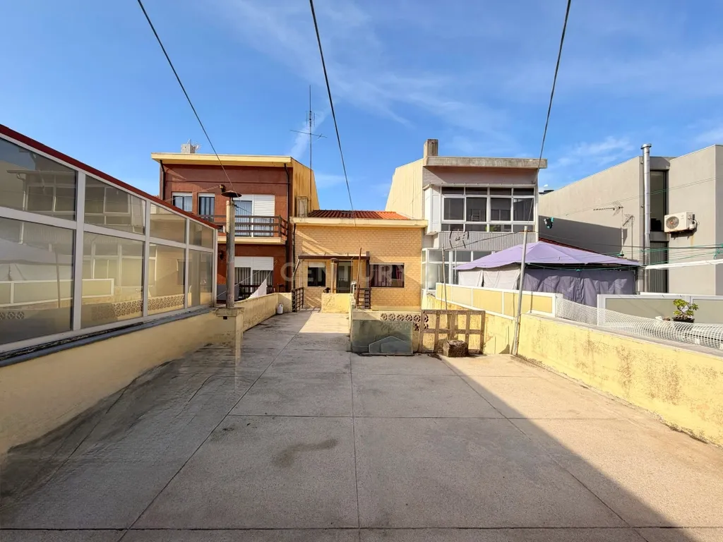 Moradia com 3 frações independentes em Caxinas, Vila do Conde, Porto - Image 14