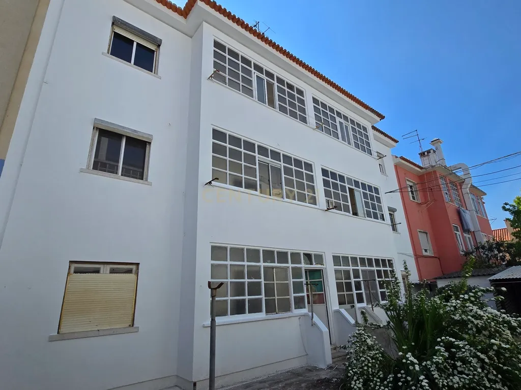 T2 com Sotão para reabilitação Falagueira, Amadora. - Image 20