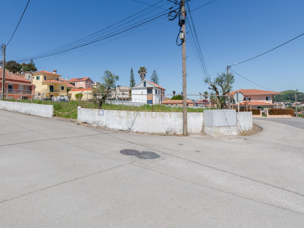 Terreno Urbano na Venda do Pinheiro, Lisboa - Image 5