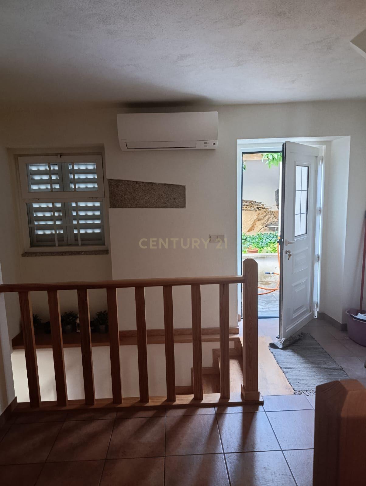 Fotografia 3 de Moradia totalmente remodelada em Idanha-a-Nova – pronta a habitar!