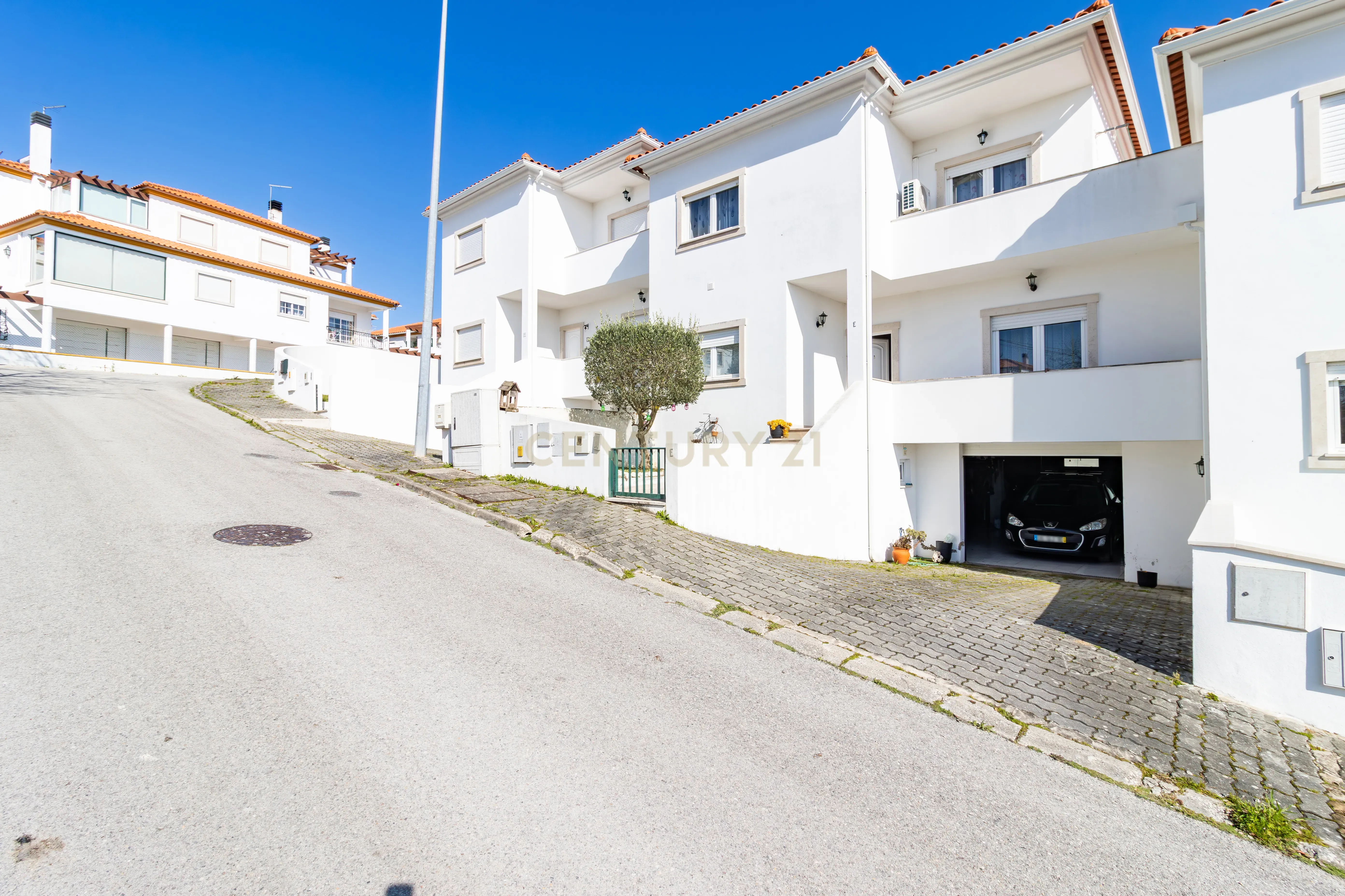 Moradia T5 em Alcobaça - Image 2